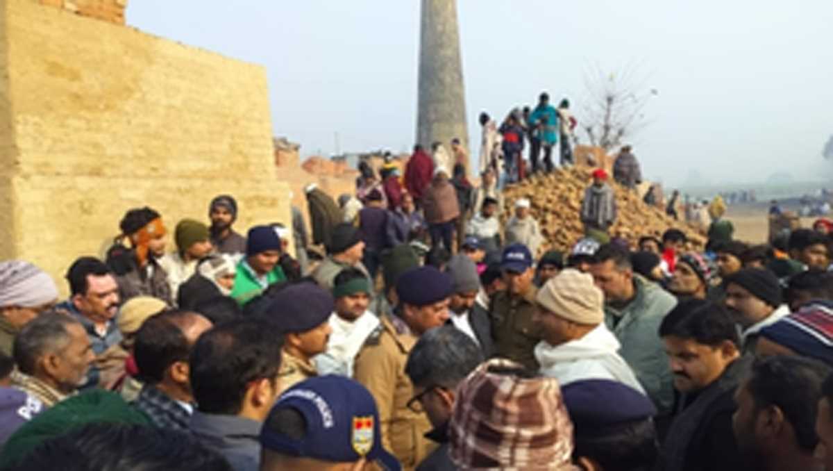 उत्तराखंड ईंट भट्ठा हादसा : मृतकों के परिवार को सरकार देगी दो-दो लाख रुपये